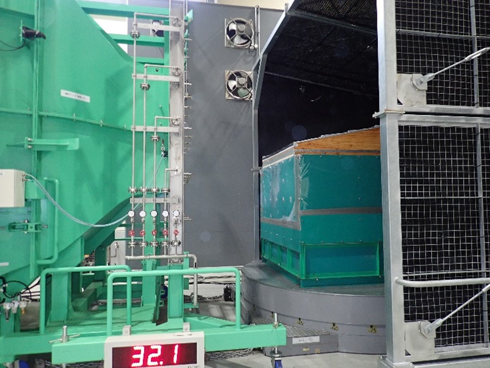 屋根の防水、耐風圧試験